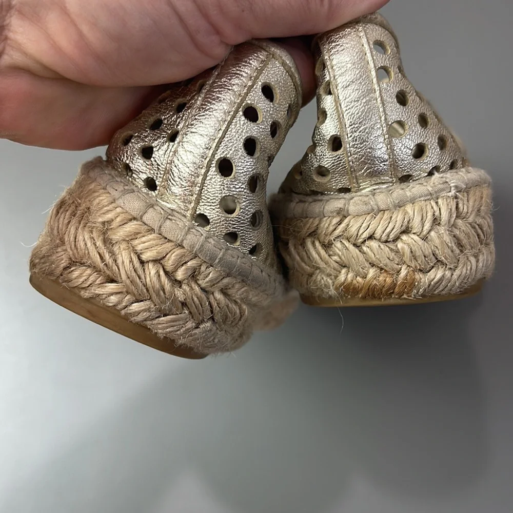 LOEFFLER RANDAL GOLD PERFORATED ESPADRILLES - Picture 5 of 7